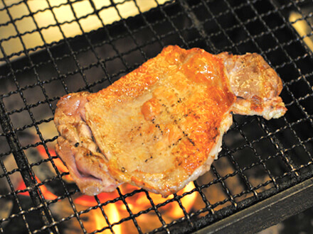 媛っこ地鶏の網焼きの画像